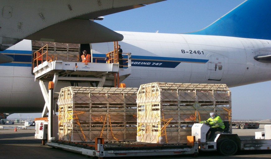尖山到加拿大空运公司